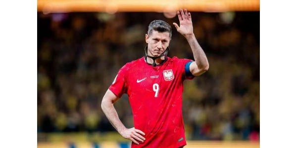 Symfonia żółci i błękitu: Szwedzka Noc Cudów i Ostatnie Tango Lewandowskiego